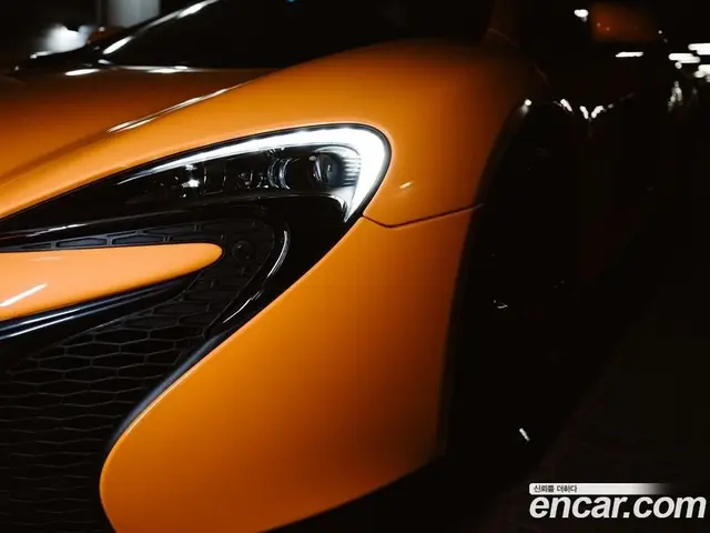McLaren 650S 2015 3.8 автомат (гидро), миниатюра 5