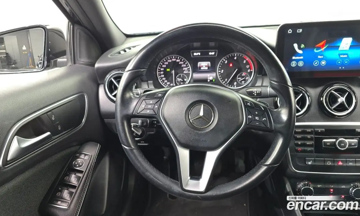Mercedes-Benz A-Class 2013 1.8 гидро, фото 12 Mercedes-Benz A-Class 2013 1.8 гидро, фото 12
