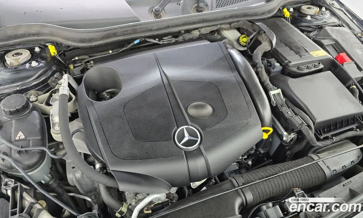 Mercedes-Benz A-Class 2013 1.8 гидро, фото 6 Mercedes-Benz A-Class 2013 1.8 гидро, фото 6