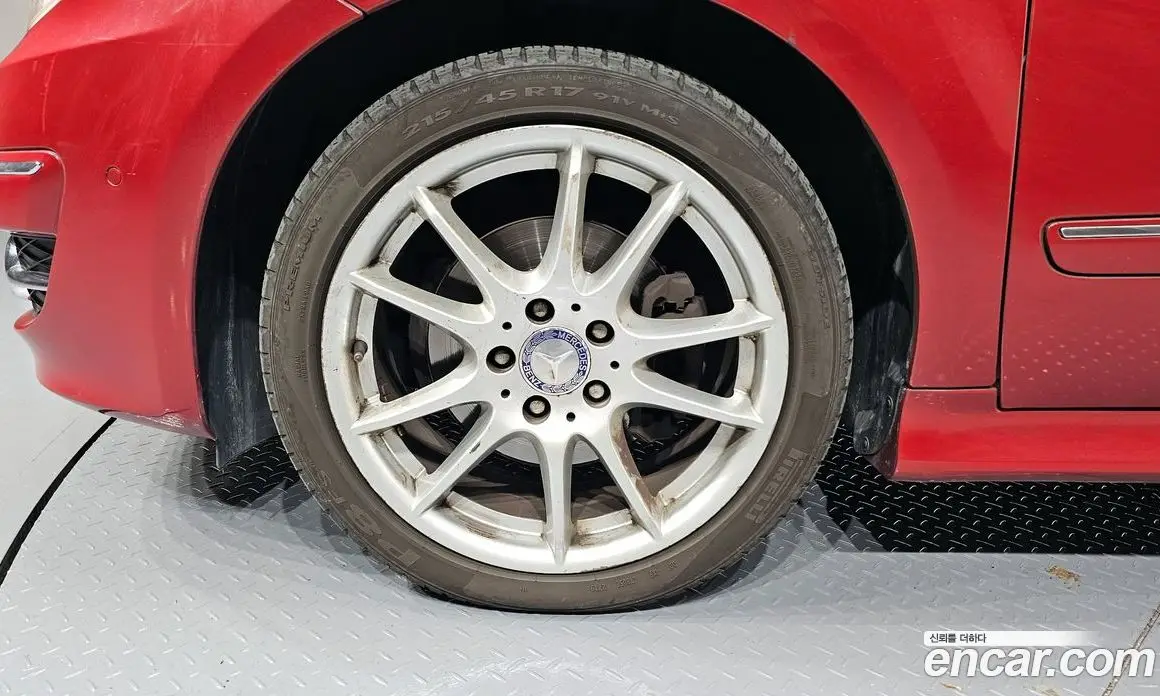 Mercedes-Benz B-Class 2010 2.0 гидро, фото 5