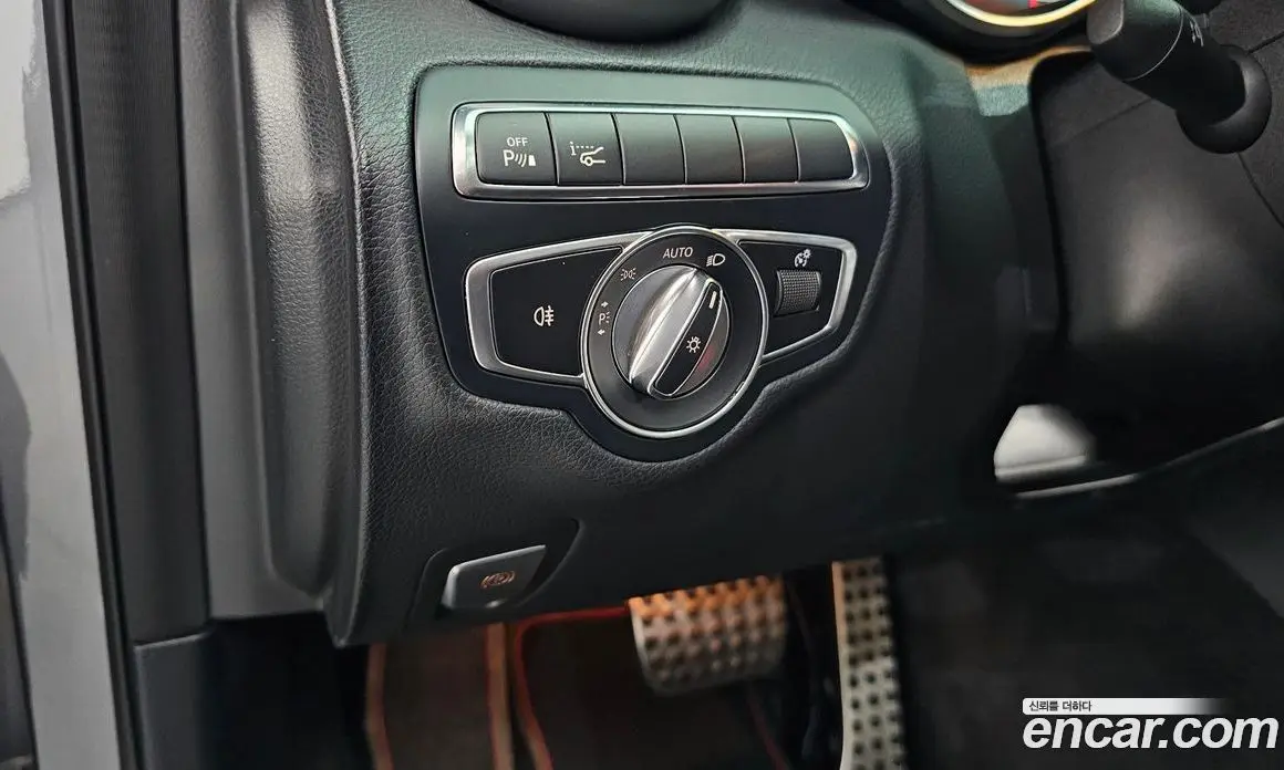 Mercedes-Benz C-Class 2019 3.0 гидро, фото 28 Mercedes-Benz C-Class 2019 3.0 гидро, фото 28