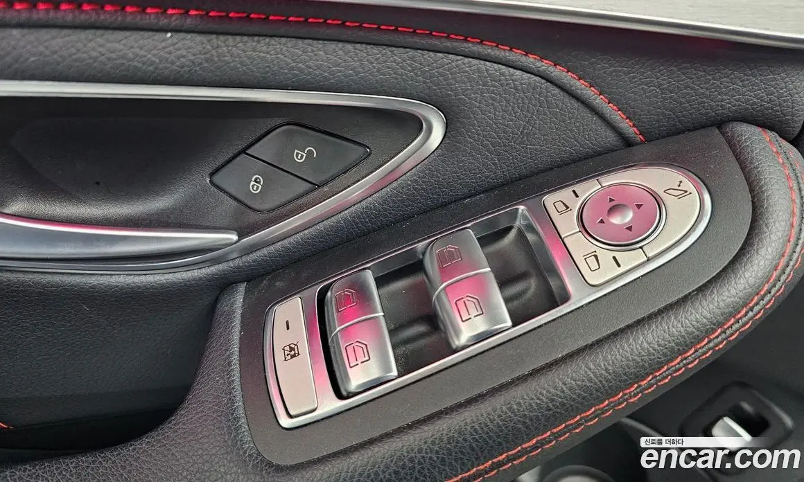 Mercedes-Benz C-Class 2019 3.0 гидро, фото 30 Mercedes-Benz C-Class 2019 3.0 гидро, фото 30