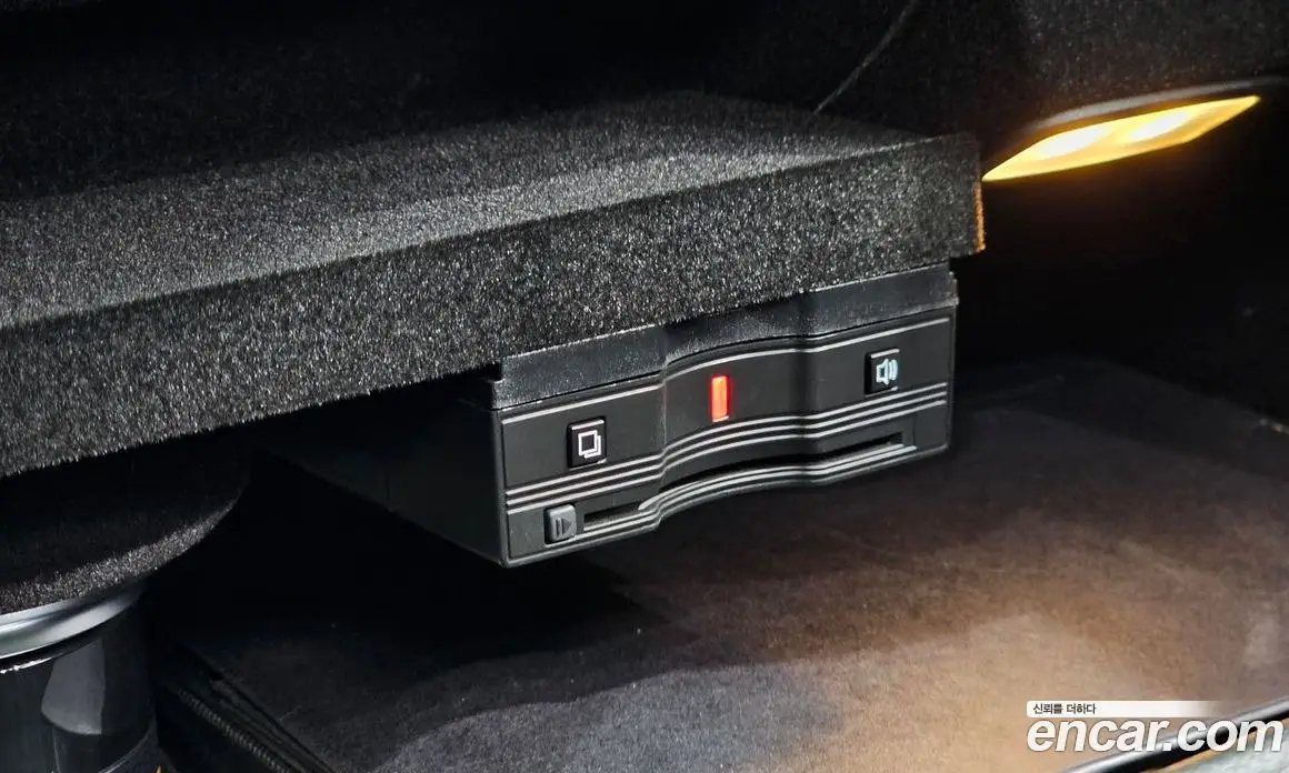 Mercedes-Benz C-Class 2019 3.0 гидро, фото 32 Mercedes-Benz C-Class 2019 3.0 гидро, фото 32