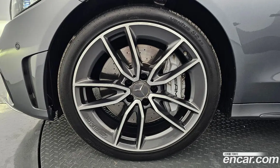 Mercedes-Benz C-Class 2019 3.0 гидро, фото 5 Mercedes-Benz C-Class 2019 3.0 гидро, фото 5