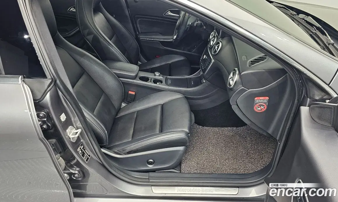 Mercedes-Benz CLA-Class 2016 2.1 гидро, фото 12 Mercedes-Benz CLA-Class 2016 2.1 гидро, фото 12