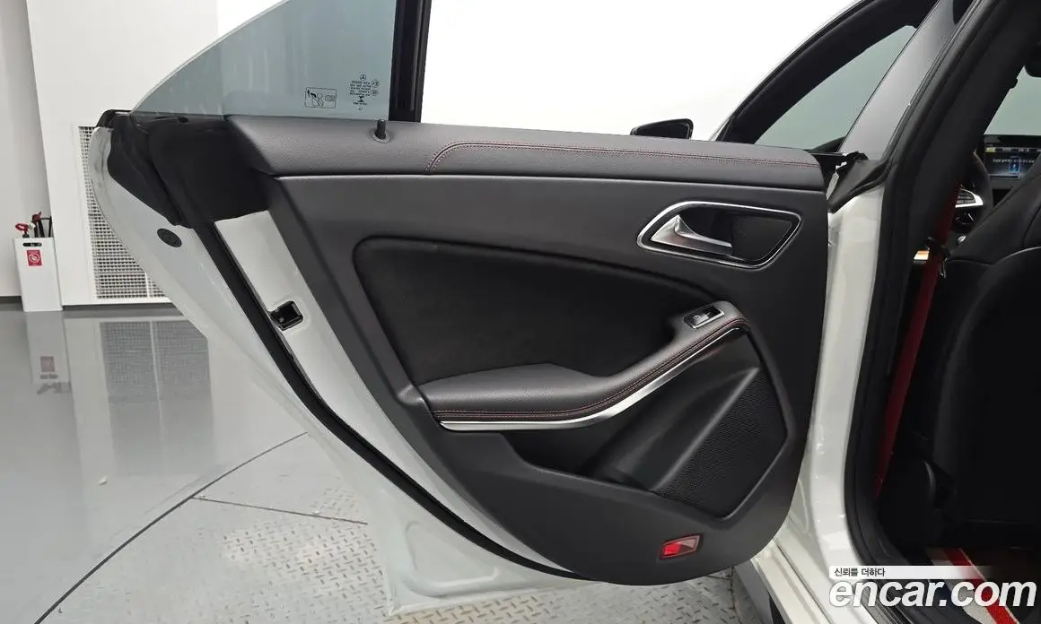 Mercedes-Benz CLA-Class 2019 2.0 гидро, фото 15