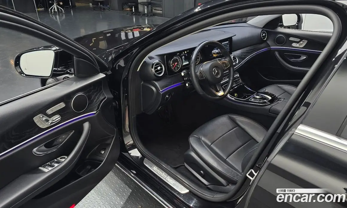 Mercedes-Benz E-Class 2017 2.0 гидро, фото 17 Mercedes-Benz E-Class 2017 2.0 гидро, фото 17