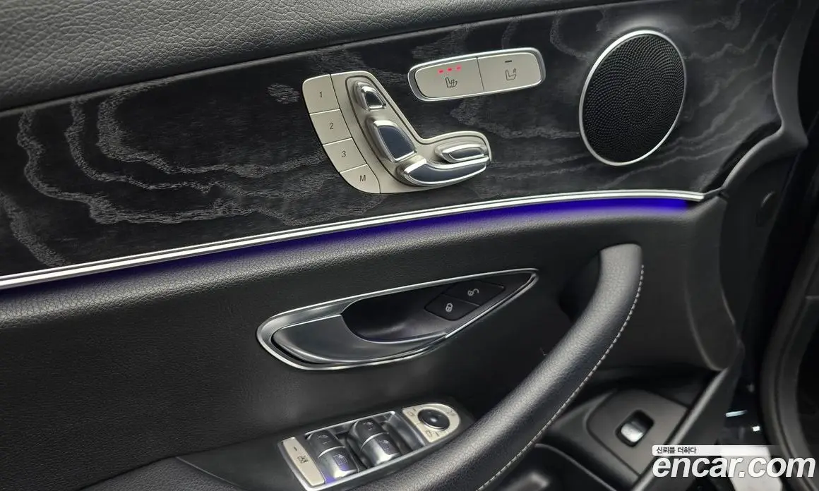 Mercedes-Benz E-Class 2017 2.0 гидро, фото 25 Mercedes-Benz E-Class 2017 2.0 гидро, фото 25