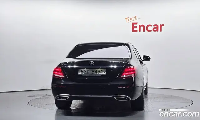 Mercedes-Benz E-Class 2017 2.0 гидро, миниатюра 4 Mercedes-Benz E-Class 2017 2.0 гидро, миниатюра 4