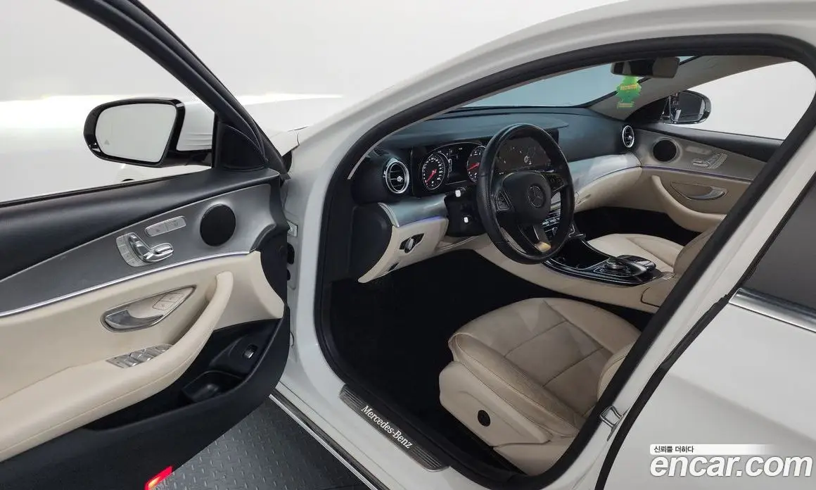 Mercedes-Benz E-Class 2018 2.0 автомат (гидро), фото 10