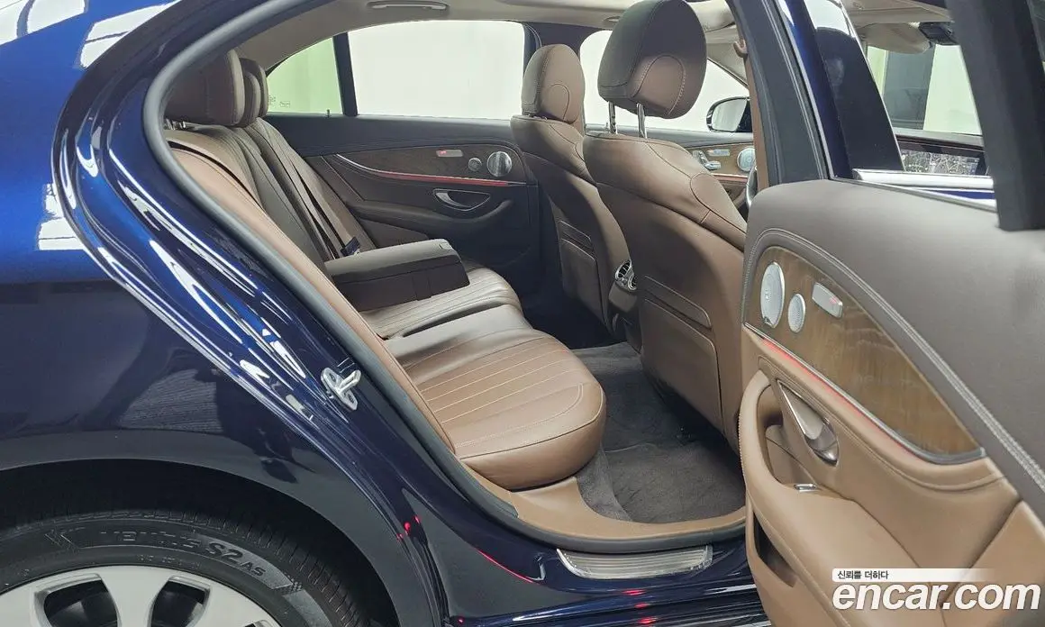 Mercedes-Benz E-Class 2019 2.0 гидро, фото 17