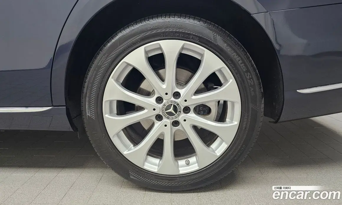 Mercedes-Benz E-Class 2019 2.0 гидро, фото 7