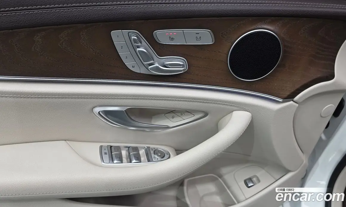 Mercedes-Benz E-Class 2020 1.9 гидро, фото 30 Mercedes-Benz E-Class 2020 1.9 гидро, фото 30