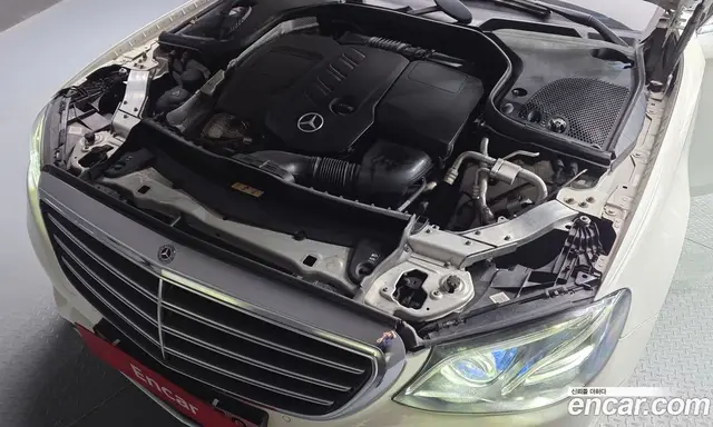 Mercedes-Benz E-Class 2020 1.9 гидро, миниатюра 6 Mercedes-Benz E-Class 2020 1.9 гидро, миниатюра 6