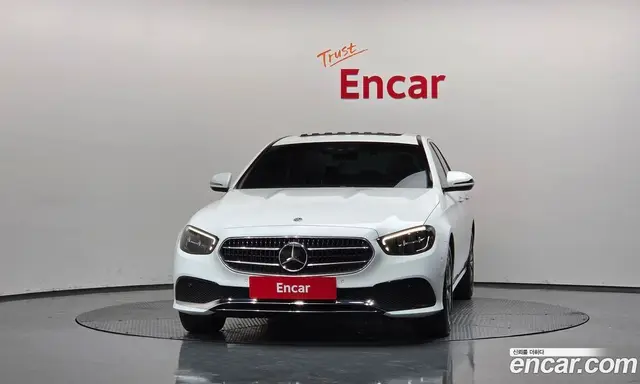 Mercedes-Benz E-Class 2021 2.0 гидро, миниатюра 3 Mercedes-Benz E-Class 2021 2.0 гидро, миниатюра 3
