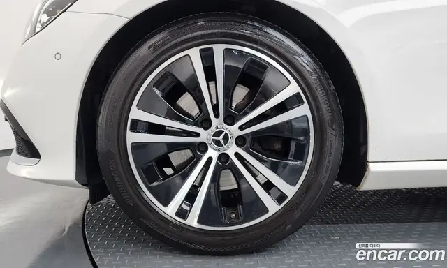 Mercedes-Benz E-Class 2021 2.0 гидро, миниатюра 5 Mercedes-Benz E-Class 2021 2.0 гидро, миниатюра 5