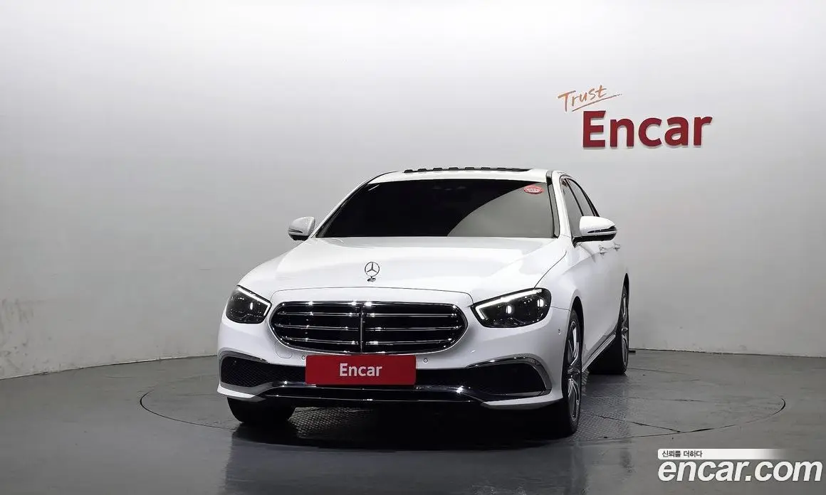 Mercedes-Benz E-Class 2022 2.0 гидро, фото 3 Mercedes-Benz E-Class 2022 2.0 гидро, фото 3