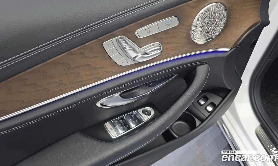 Mercedes-Benz E-Class 2022 2.0 гидро, фото 23 Mercedes-Benz E-Class 2022 2.0 гидро, фото 23