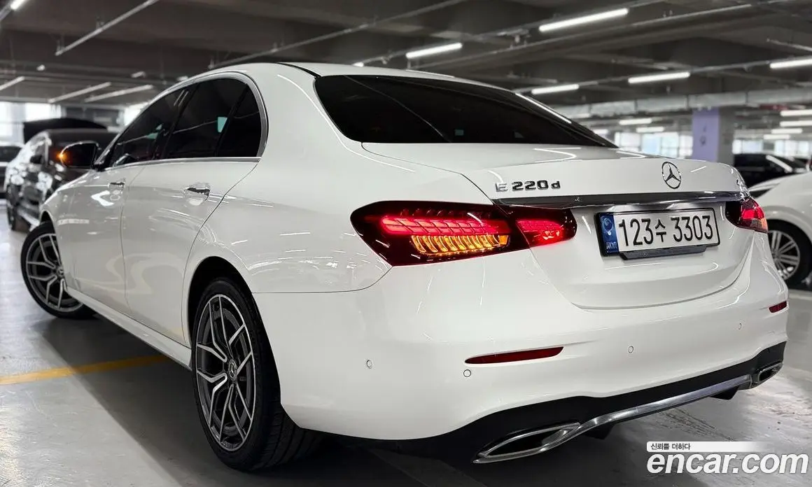 Mercedes-Benz E-Class 2022 1.9 гидро, фото 6 Mercedes-Benz E-Class 2022 1.9 гидро, фото 6