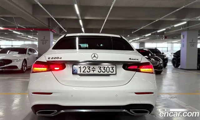 Mercedes-Benz E-Class 2022 1.9 гидро, миниатюра 7 Mercedes-Benz E-Class 2022 1.9 гидро, миниатюра 7