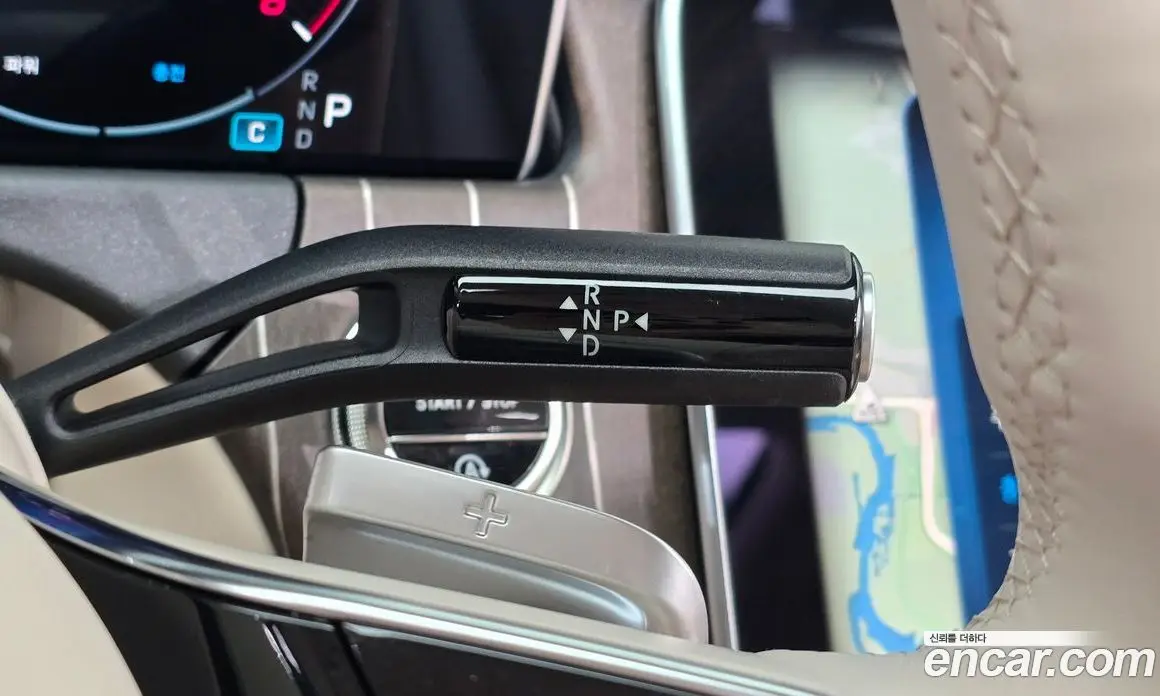 Mercedes-Benz E-Class 2024 2.0 гидро, фото 11