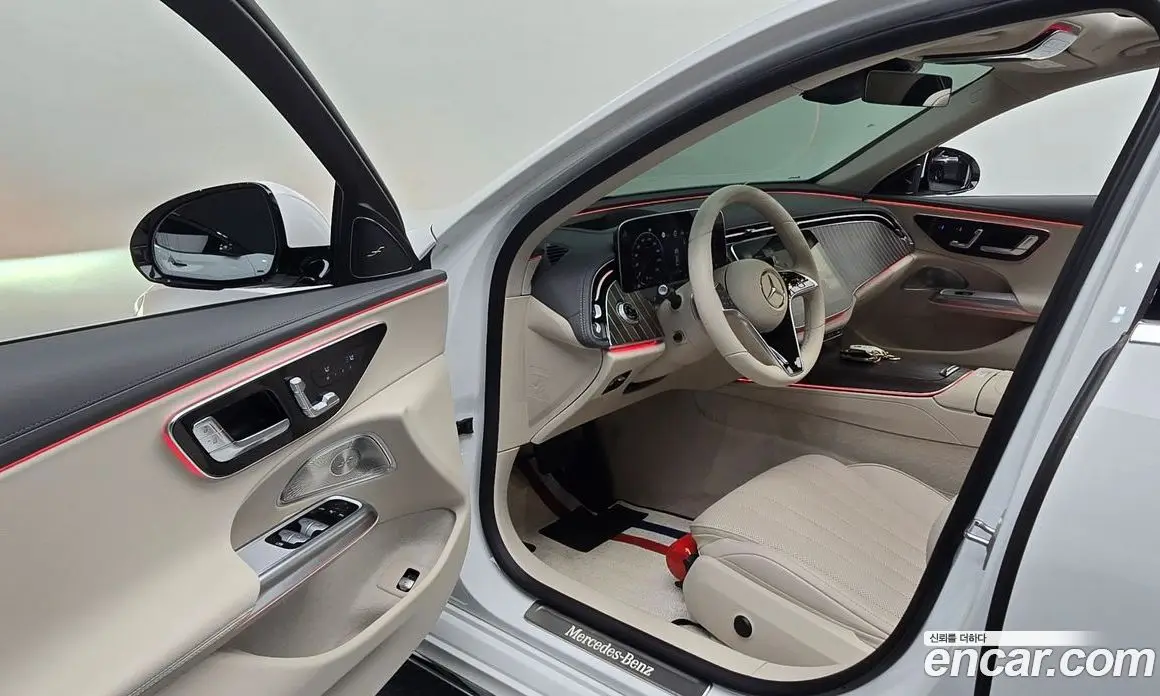 Mercedes-Benz E-Class 2024 2.0 гидро, фото 12