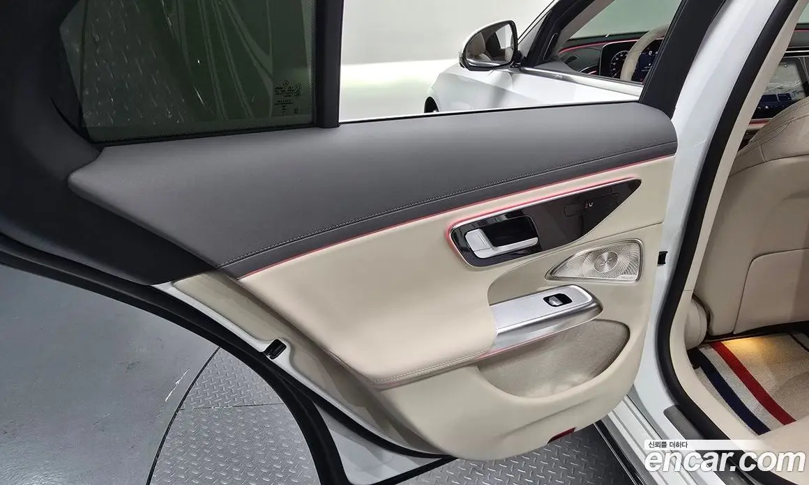 Mercedes-Benz E-Class 2024 2.0 гидро, фото 14