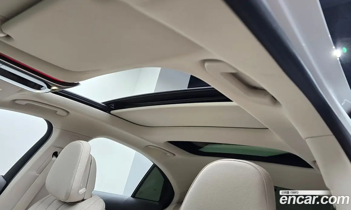 Mercedes-Benz E-Class 2024 2.0 гидро, фото 27