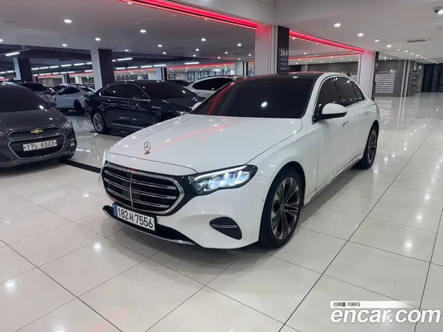 Mercedes-Benz E-Class, 2024, 26 820 км