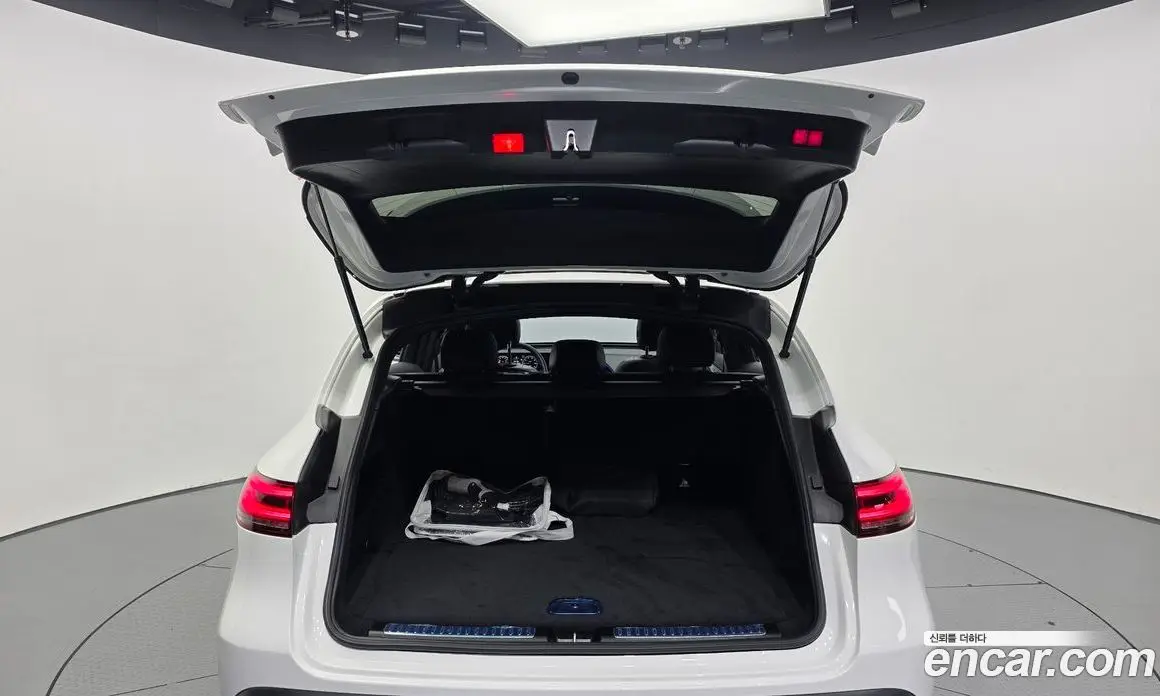 Mercedes-Benz EQC 2020 0.2 гидро, фото 20 Mercedes-Benz EQC 2020 0.2 гидро, фото 20