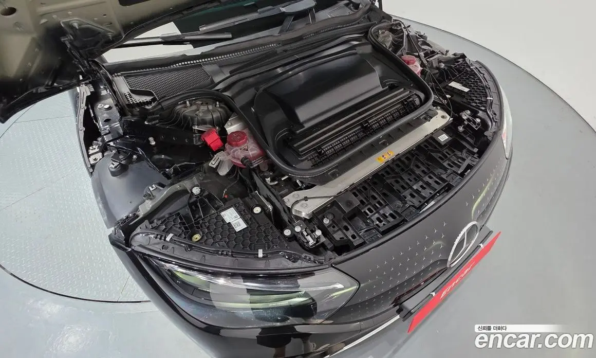 Mercedes-Benz EQE 2023 0.3 гидро, фото 6