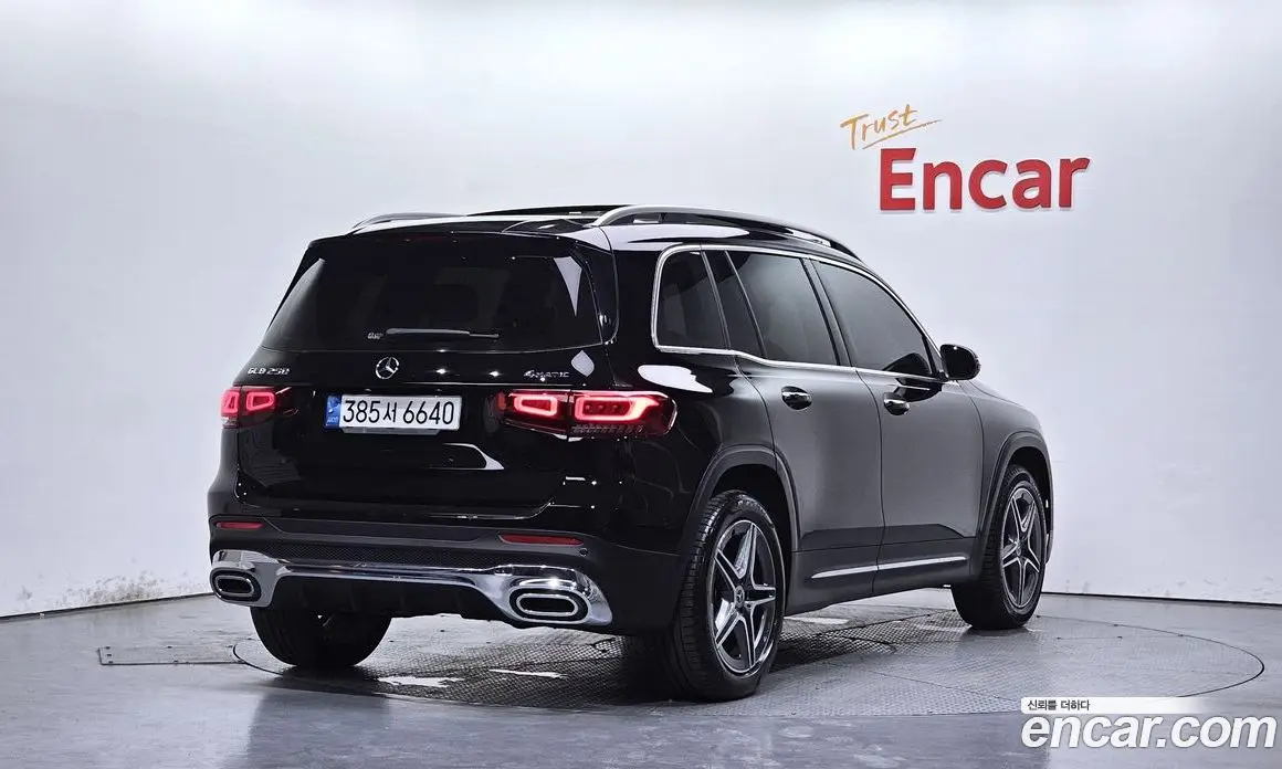 Mercedes-Benz GLB-Class 2022 2.0 гидро, фото 1 Mercedes-Benz GLB-Class 2022 2.0 гидро, фото 1