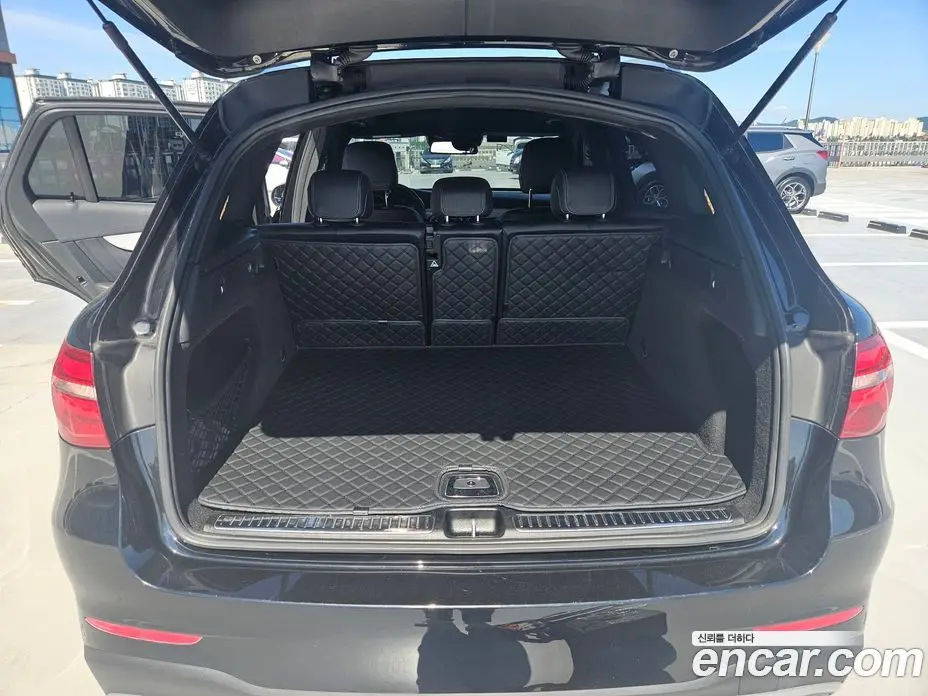 Mercedes-Benz GLC-Class 2017 2.1 гидро, фото 18 Mercedes-Benz GLC-Class 2017 2.1 гидро, фото 18