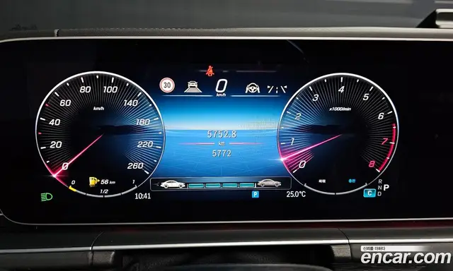 Mercedes-Benz GLE-Class 2026 3.0 гидро, миниатюра 8