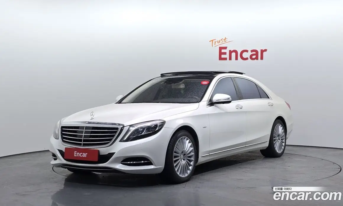Mercedes-Benz S-Class 2013 4.7 гидро, фото 1 Mercedes-Benz S-Class 2013 4.7 гидро, фото 1
