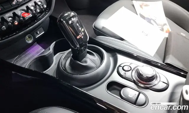Mini Clubman 2023 2.0 автомат (гидро), миниатюра 12