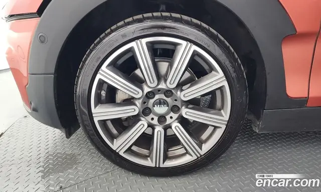 Mini Clubman 2023 2.0 автомат (гидро), миниатюра 5