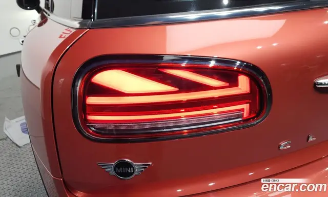 Mini Clubman 2023 2.0 автомат (гидро), миниатюра 9