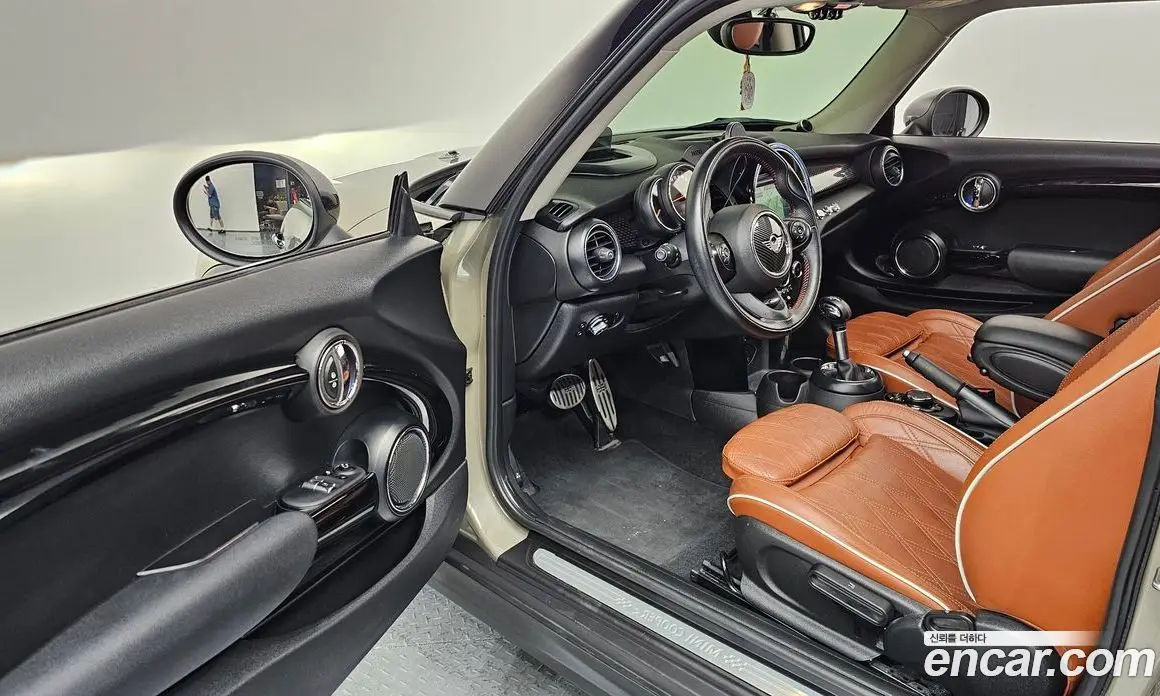Mini Cooper 2018 2.0 автомат (гидро), фото 13