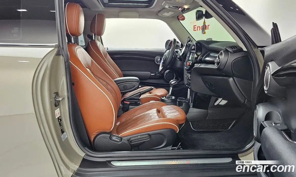 Mini Cooper 2018 2.0 автомат (гидро), фото 16