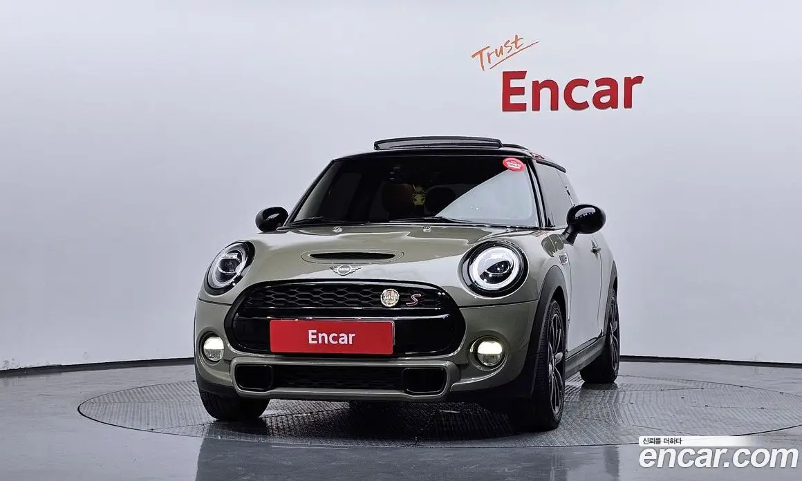 Mini Cooper 2018 2.0 автомат (гидро), фото 3