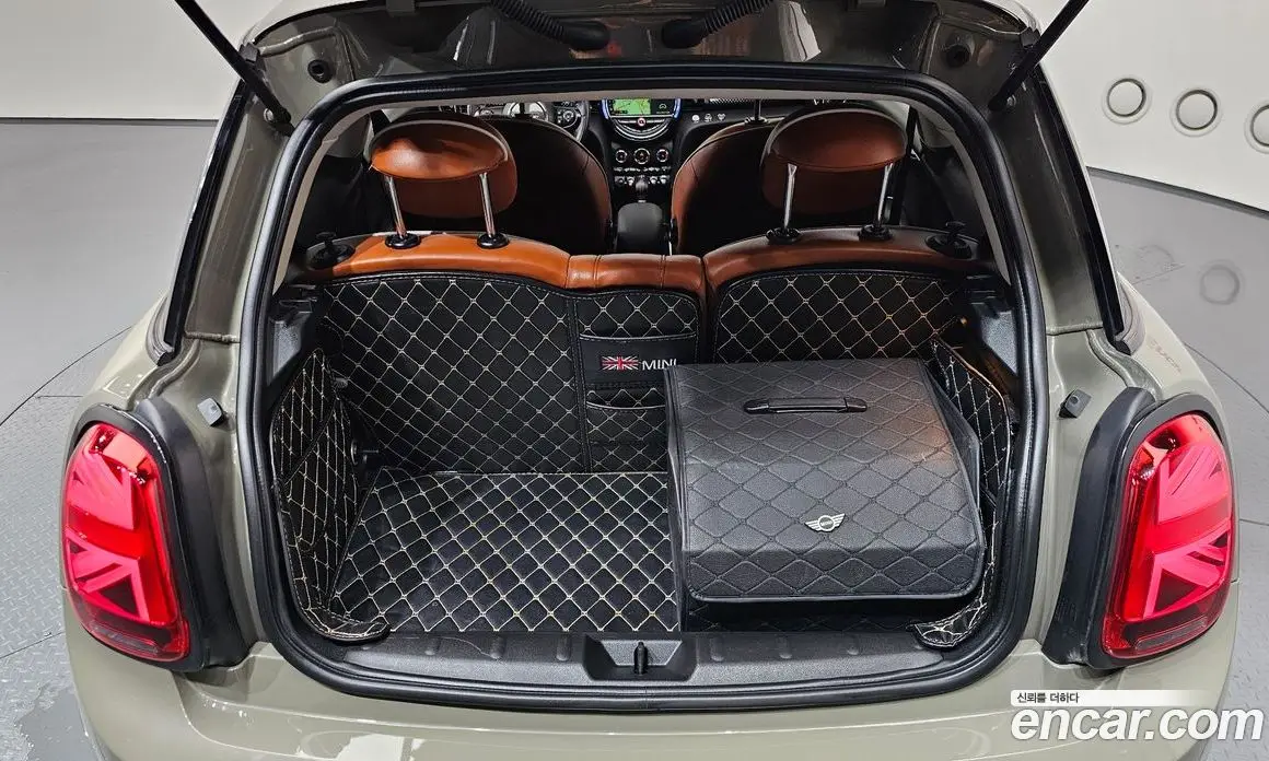 Mini Cooper 2018 2.0 автомат (гидро), фото 24