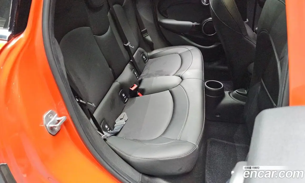 Mini Cooper 2020 1.5 автомат (гидро), фото 17