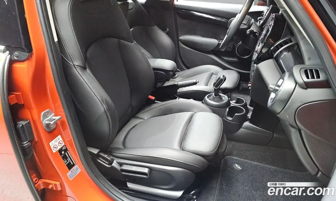 Mini Cooper 2020 1.5 автомат (гидро), фото 18