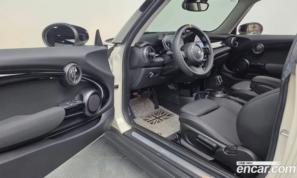 Mini Cooper 2021 1.5 автомат (гидро), фото 13