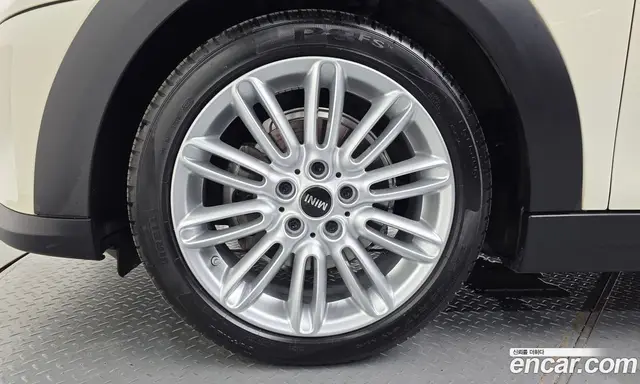 Mini Cooper 2021 1.5 автомат (гидро), миниатюра 5