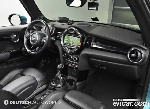Mini Cooper Convertible 2018 1.5 автомат (гидро), миниатюра 7
