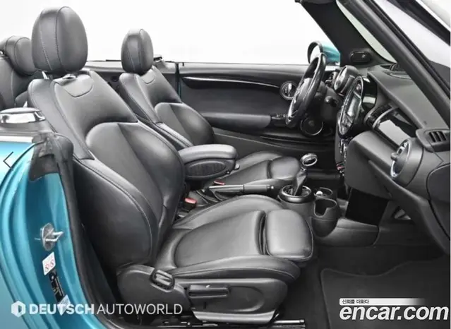 Mini Cooper Convertible 2018 1.5 автомат (гидро), миниатюра 10
