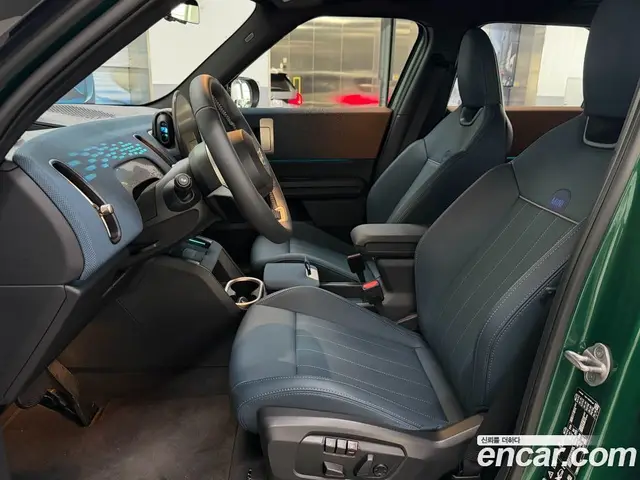 Mini Countryman 2025 2.0 автомат (гидро), миниатюра 9