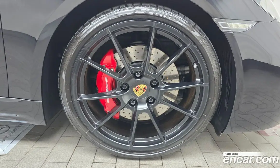 Porsche 718 2024 4.0 автомат (гидро), фото 7